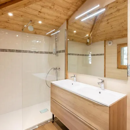 Holiday home Les Tilleuls - Jolie Vue Montagne Et